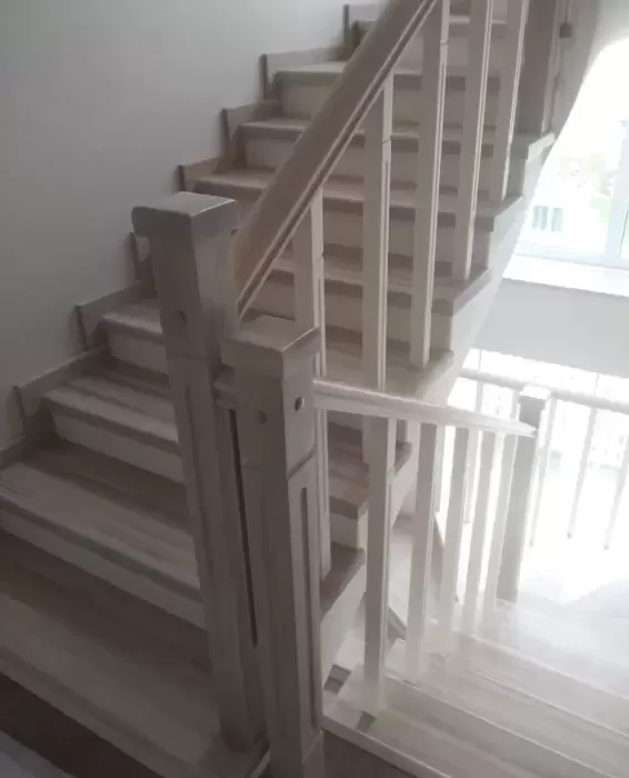 Отделка бетонной лестницы г. Красногорск